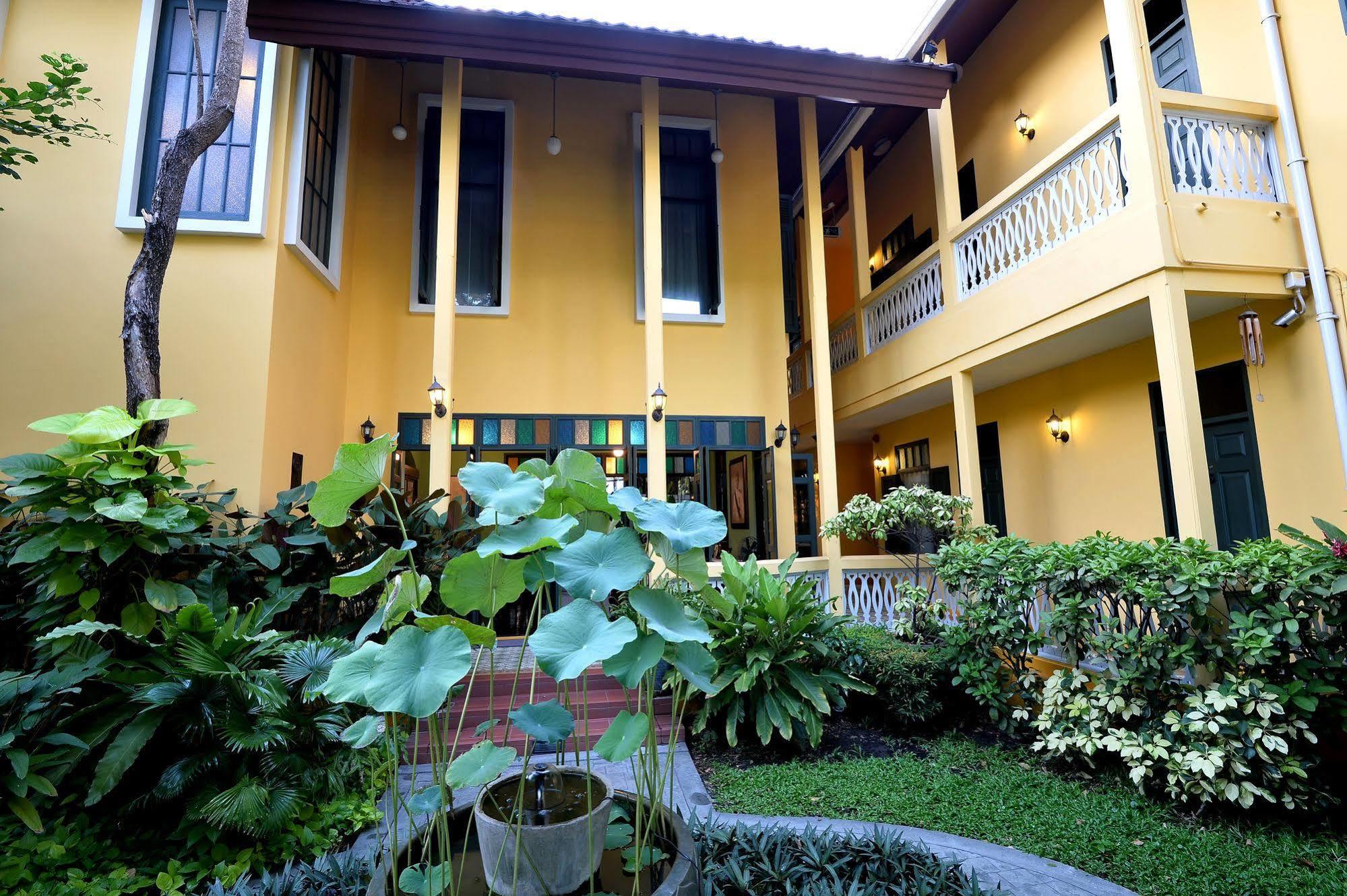 Baan Pra Nond Bed & Breakfast Bangkok Exterior photo