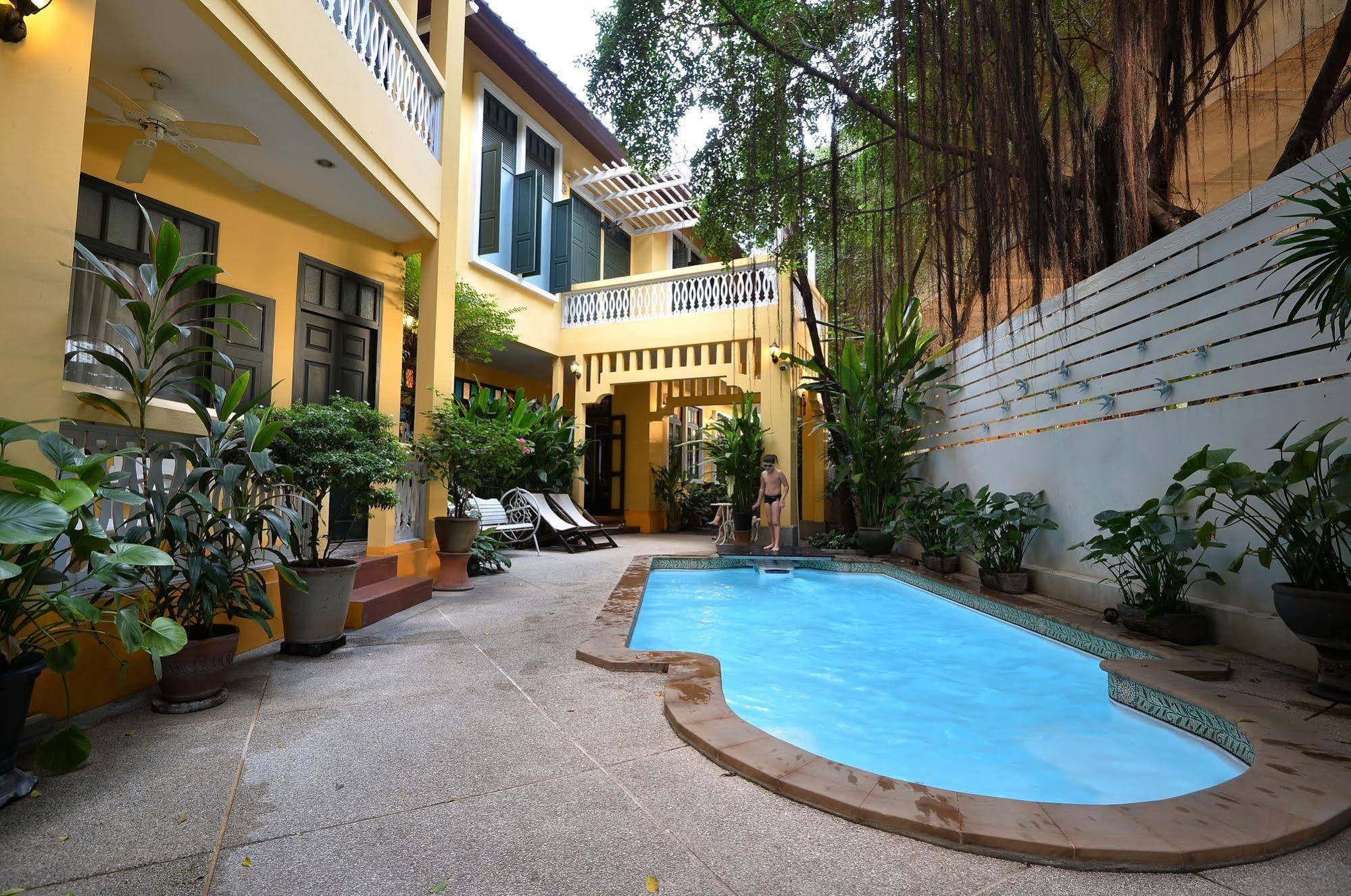 Baan Pra Nond Bed & Breakfast Bangkok Exterior photo